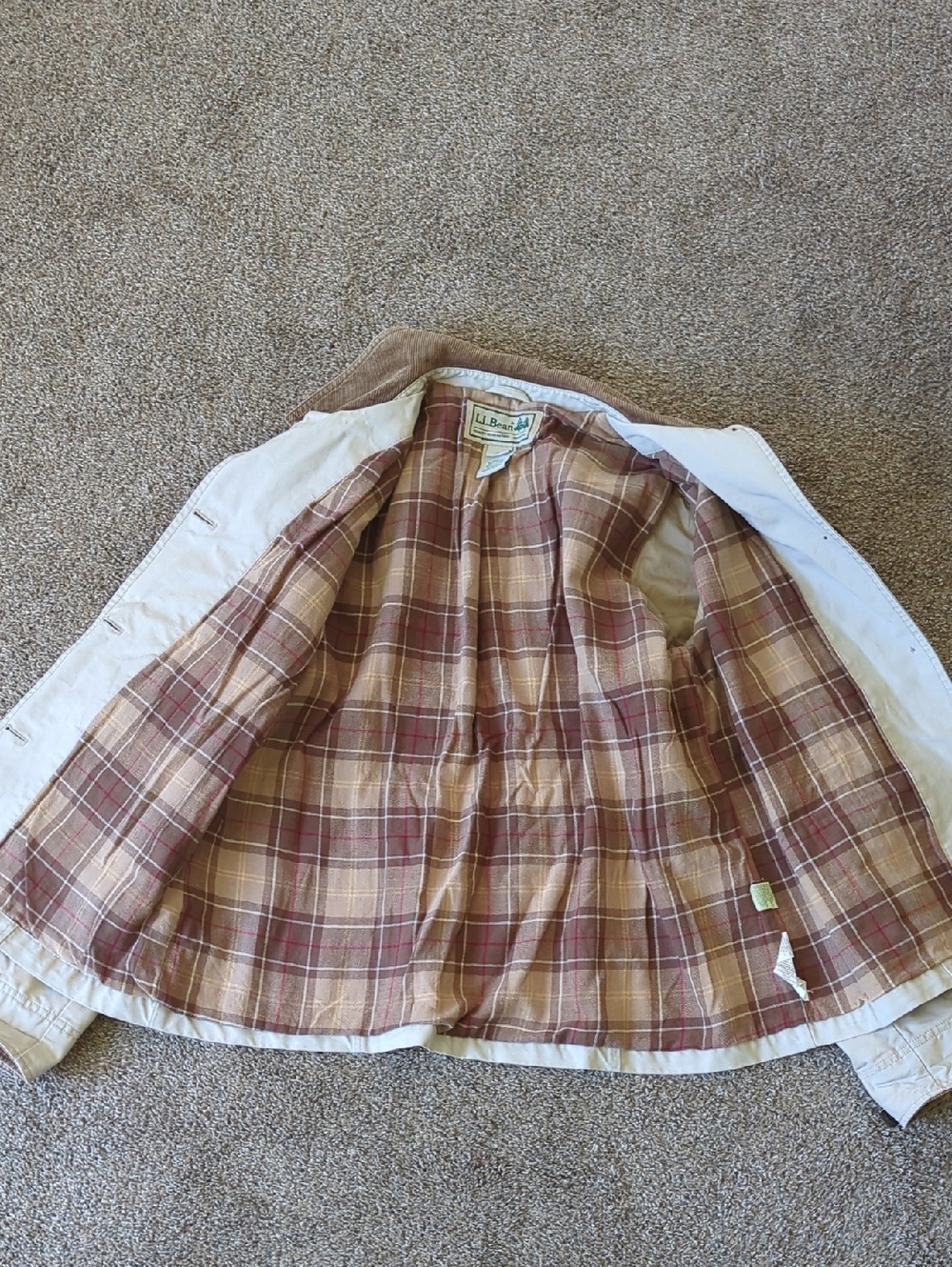 LL Bean Khaki Flannel Lined Chore Jacket - Picture 4 of 10